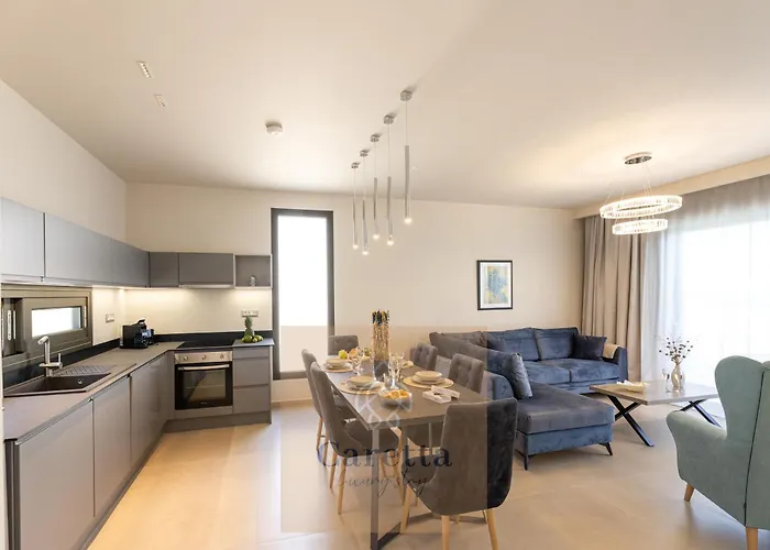 Gem Luxury Sea View Villa *