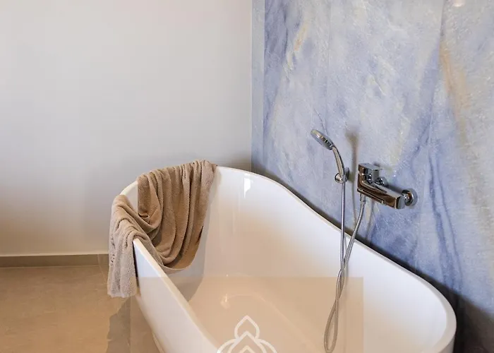 Gem Luxury Sea View Villa Karavados