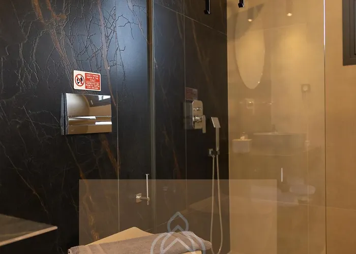 Gem Luxury Sea View Karavados