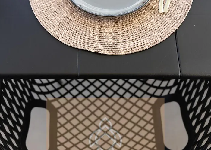 Gem Luxury Sea View Villa *