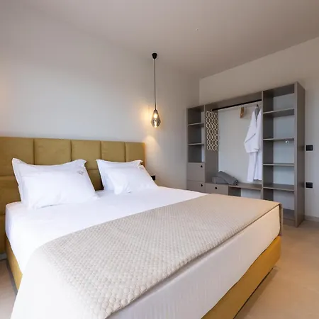 Gem Luxury Sea View *