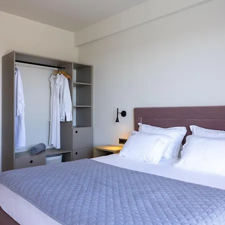 Gem Luxury Sea View